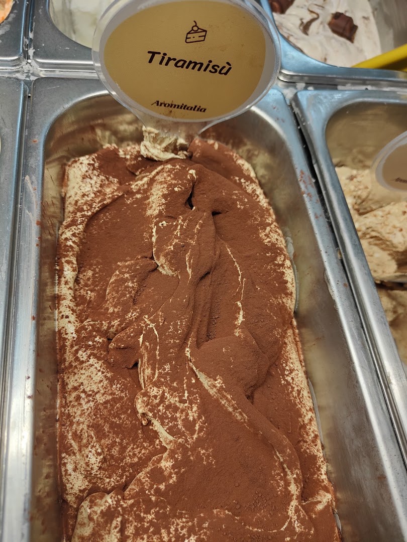 Baraonda Bar, Milano
