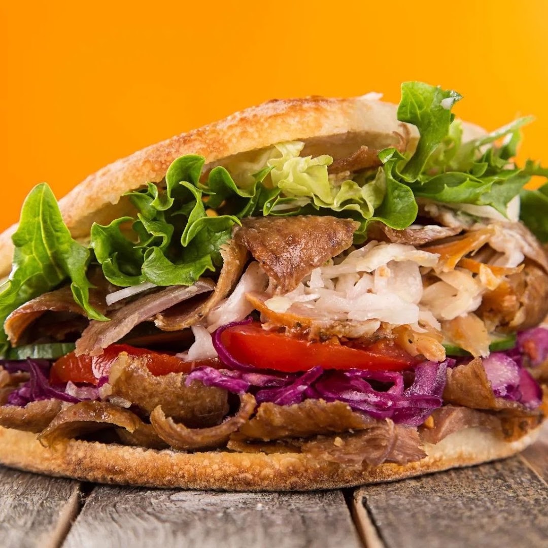 Barbecue pizzeria-kebap-grill, San Giuliano Milanese