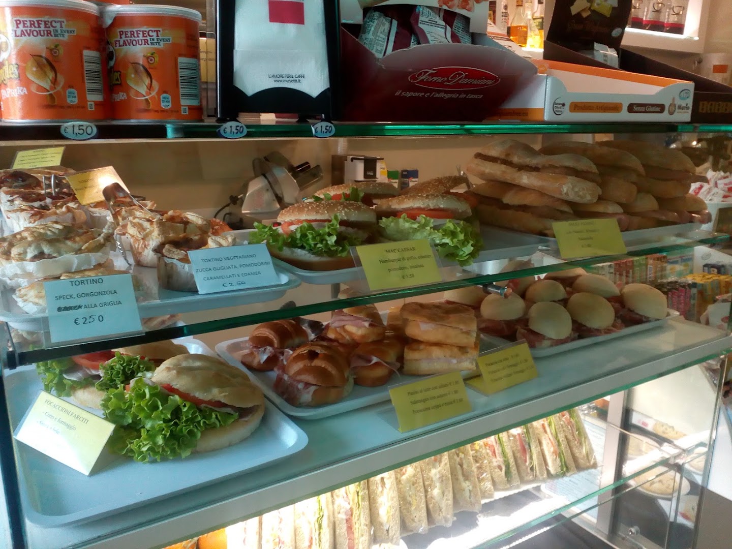 BARETTOSANVINCENZO,EDICOLA ANCHE VEGANO E VEGETARIANO
