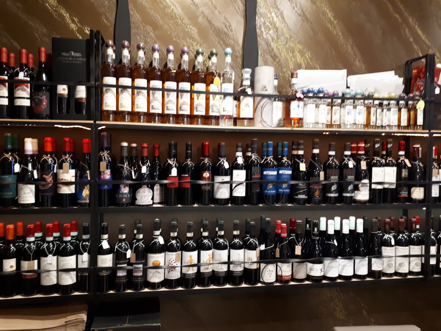 Barman Divino Caffetteria Wine Bar