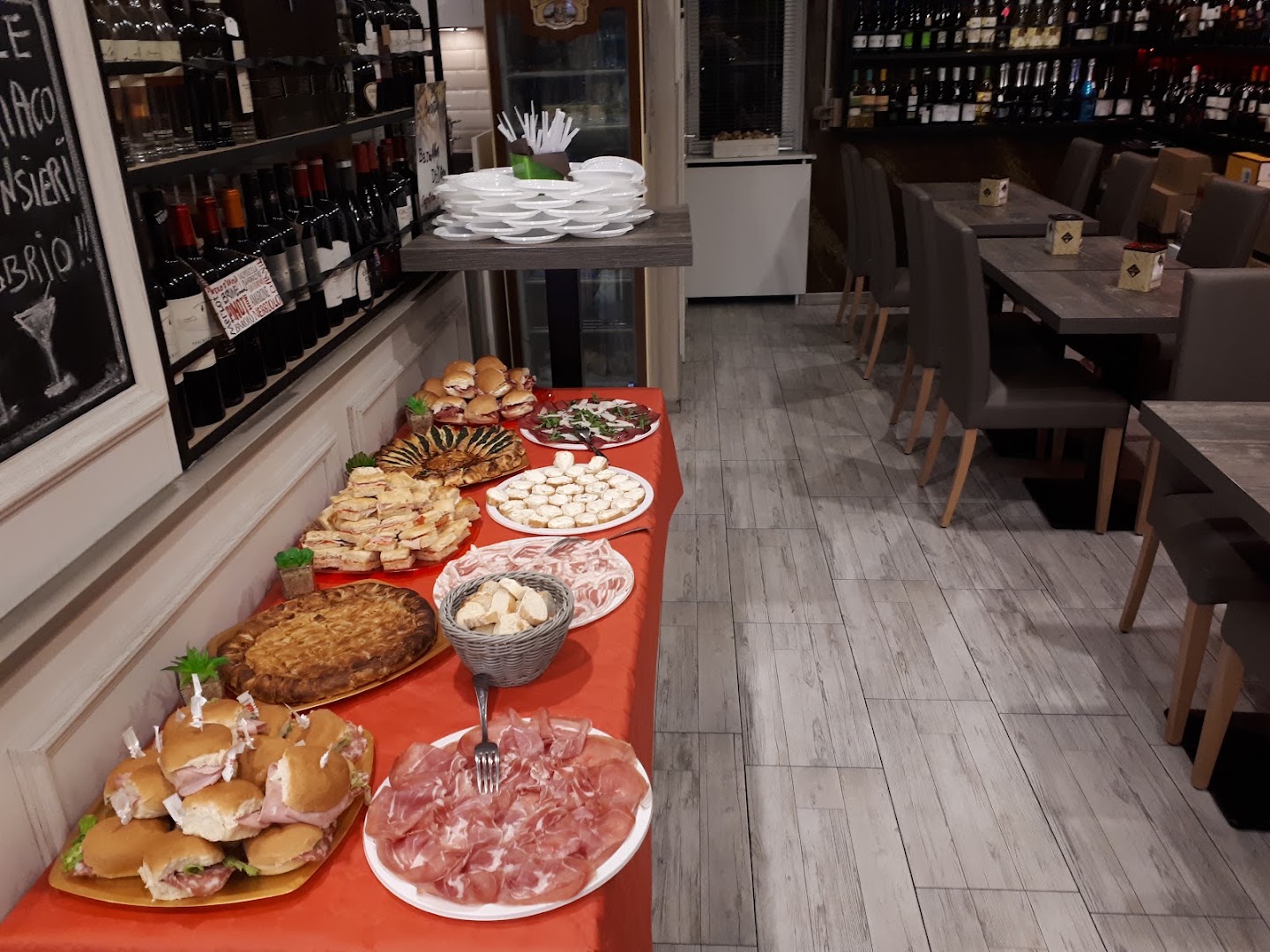 Barman Divino Caffetteria Wine Bar, Verano Brianza