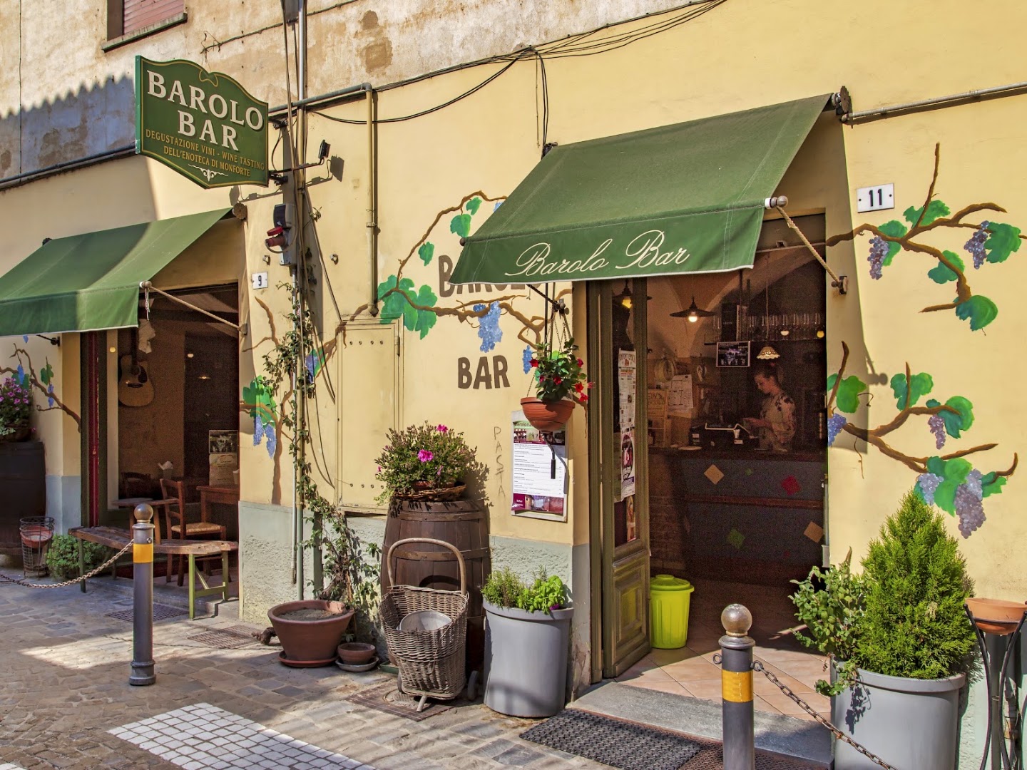 Barolo Bar