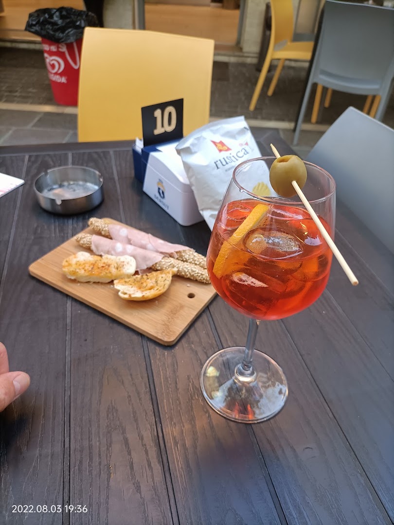 Barracuda Wine & Beer