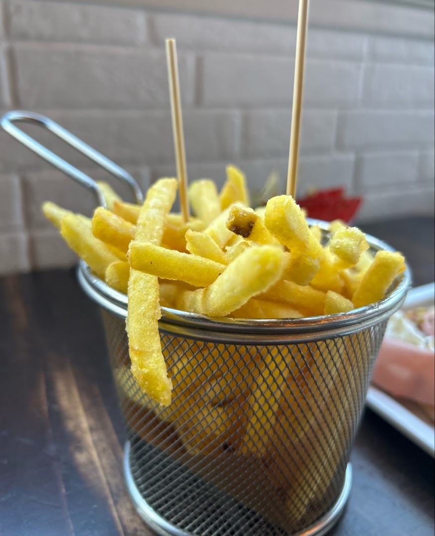 Barrett Cafe' & Restaurant