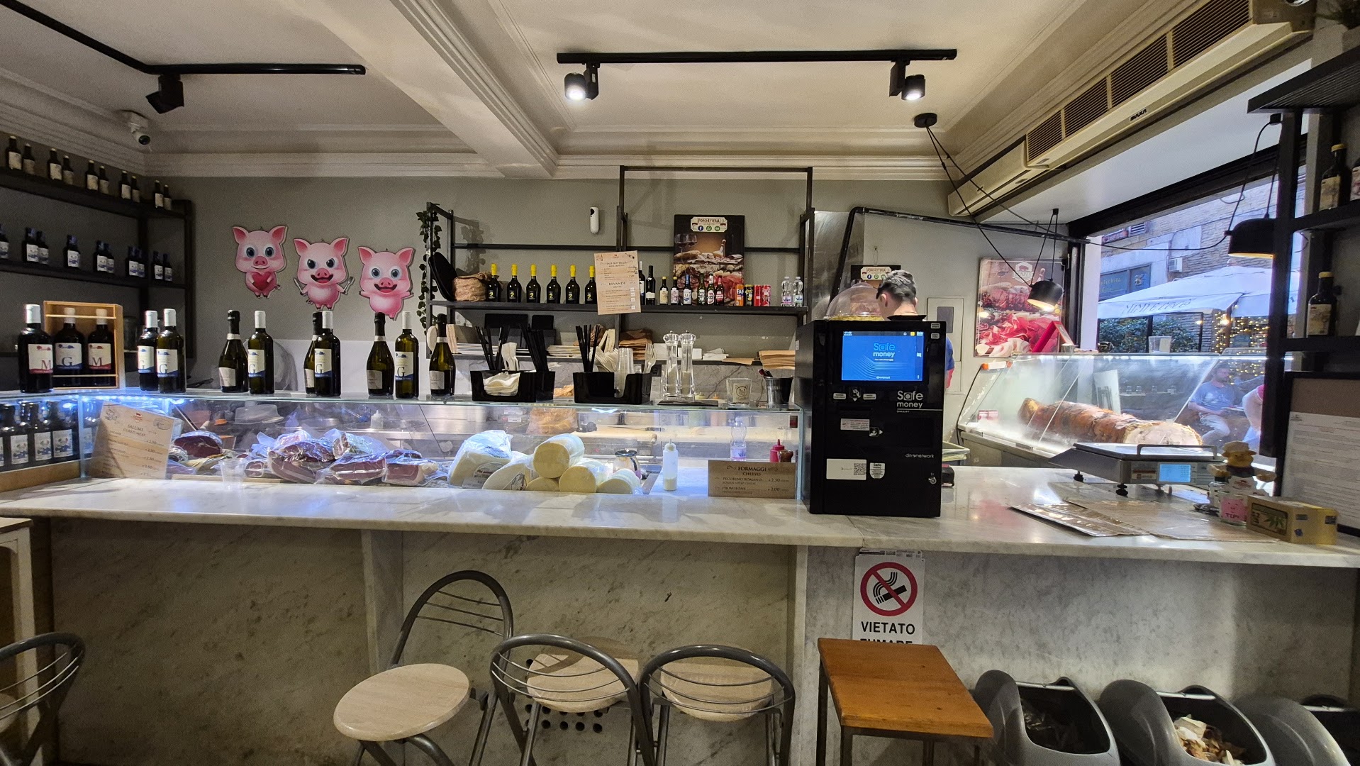 Barretta Pesce e Porchetta