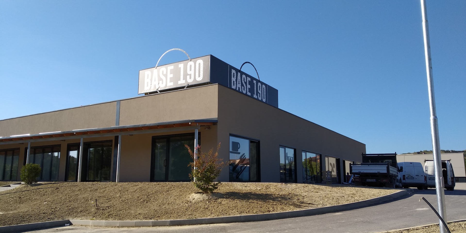 BASE 190