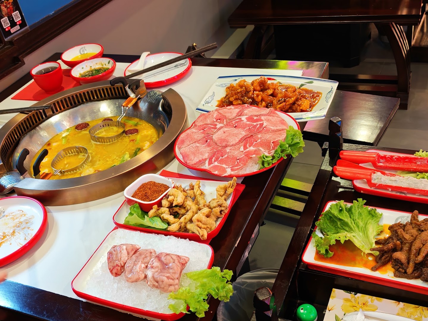 Bashifu Hotpot | 巴师傅火锅