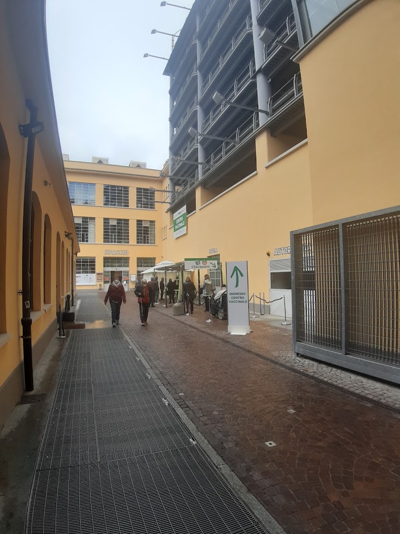 Basic Village, Torino