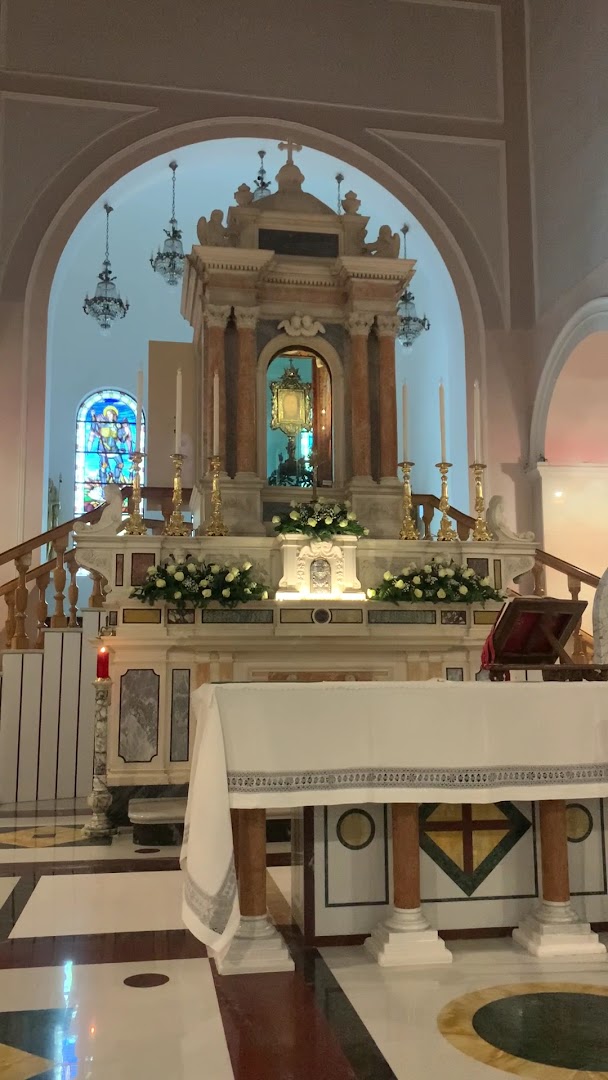 Basilica del Volto Santo