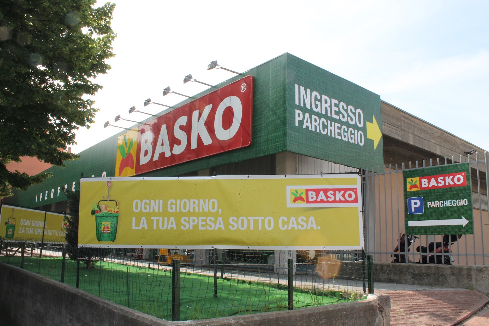 Basko Via Leonardo Da Vinci, Albenga