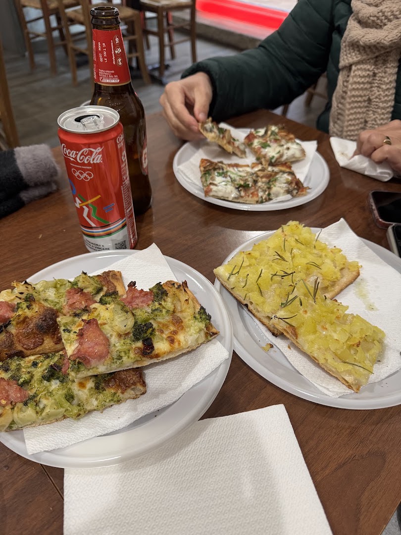 Bassanelli Maurizio Super Pizza e...