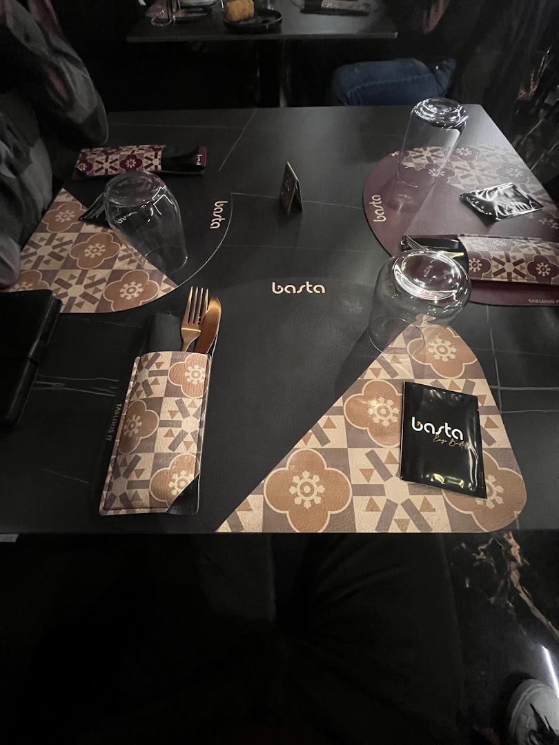 BASTA PIZZERIA DI ENZO BASTELLI