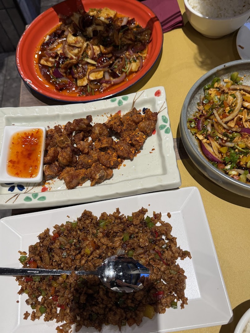 Batong Ristorante 八筒