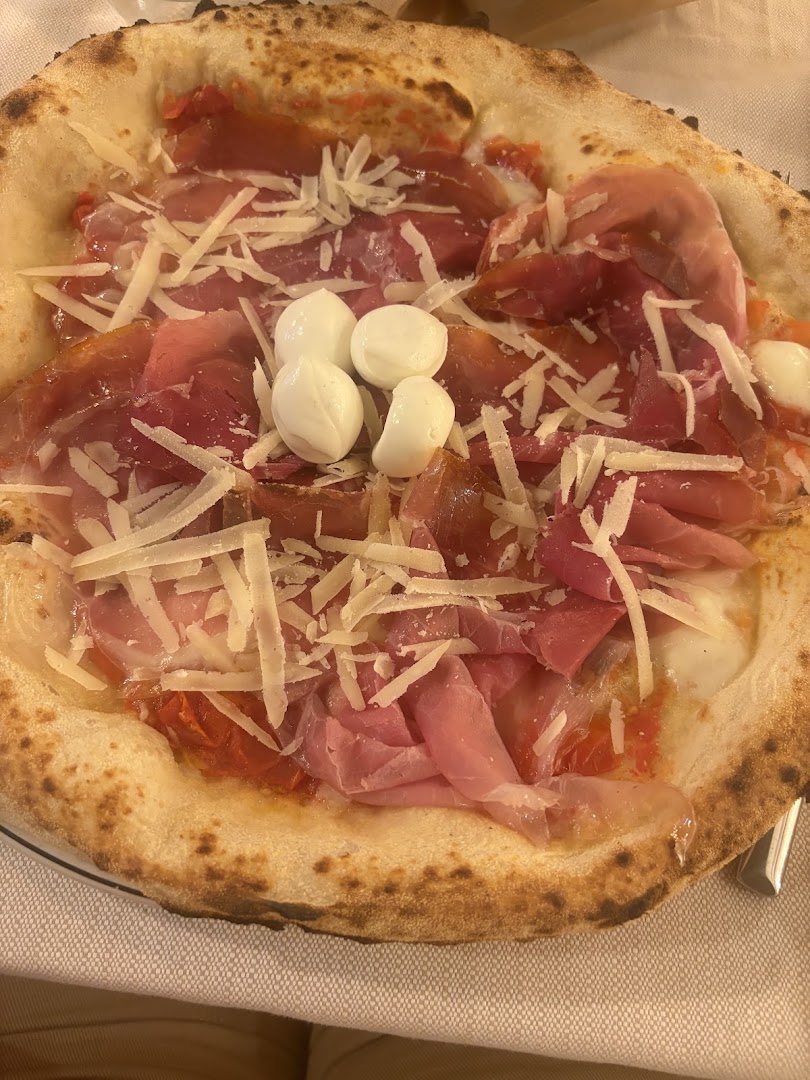 Battilapaglia Ristorante & Pizzeria, Battipaglia