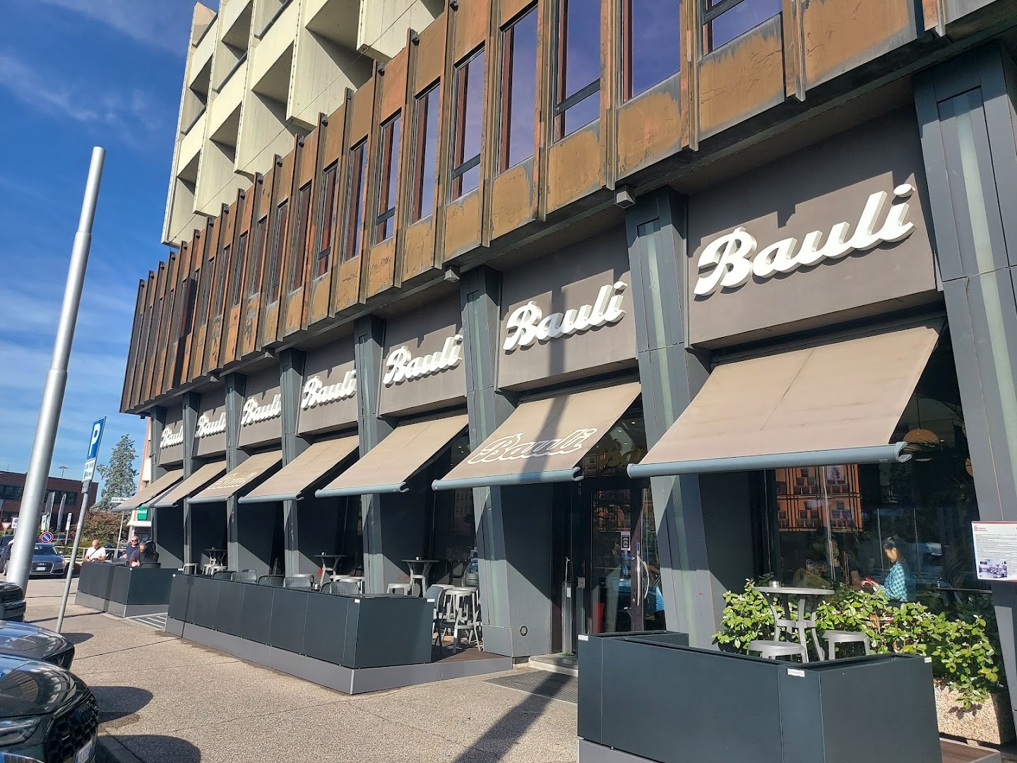 BAULI | bar ristorante colazioni