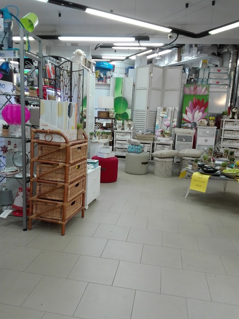 Bazar Cuboni, Lanusei