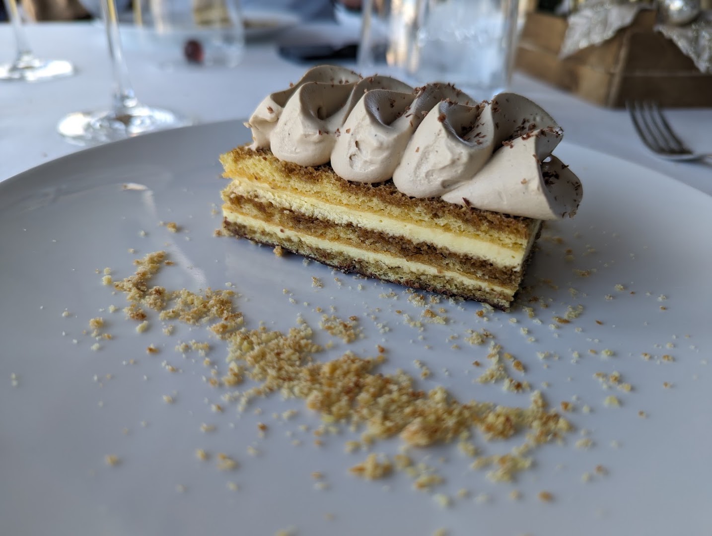 BBay Restaurant & Bar Americain