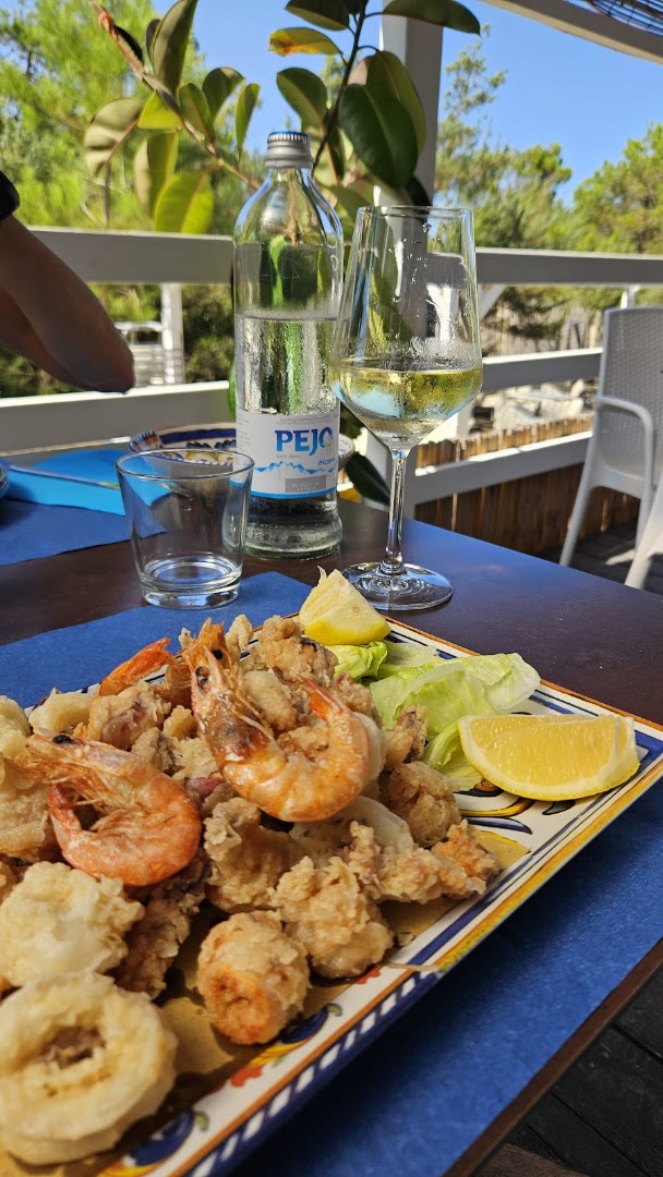 Beach bar e ristorante Corsaro - Delfinus