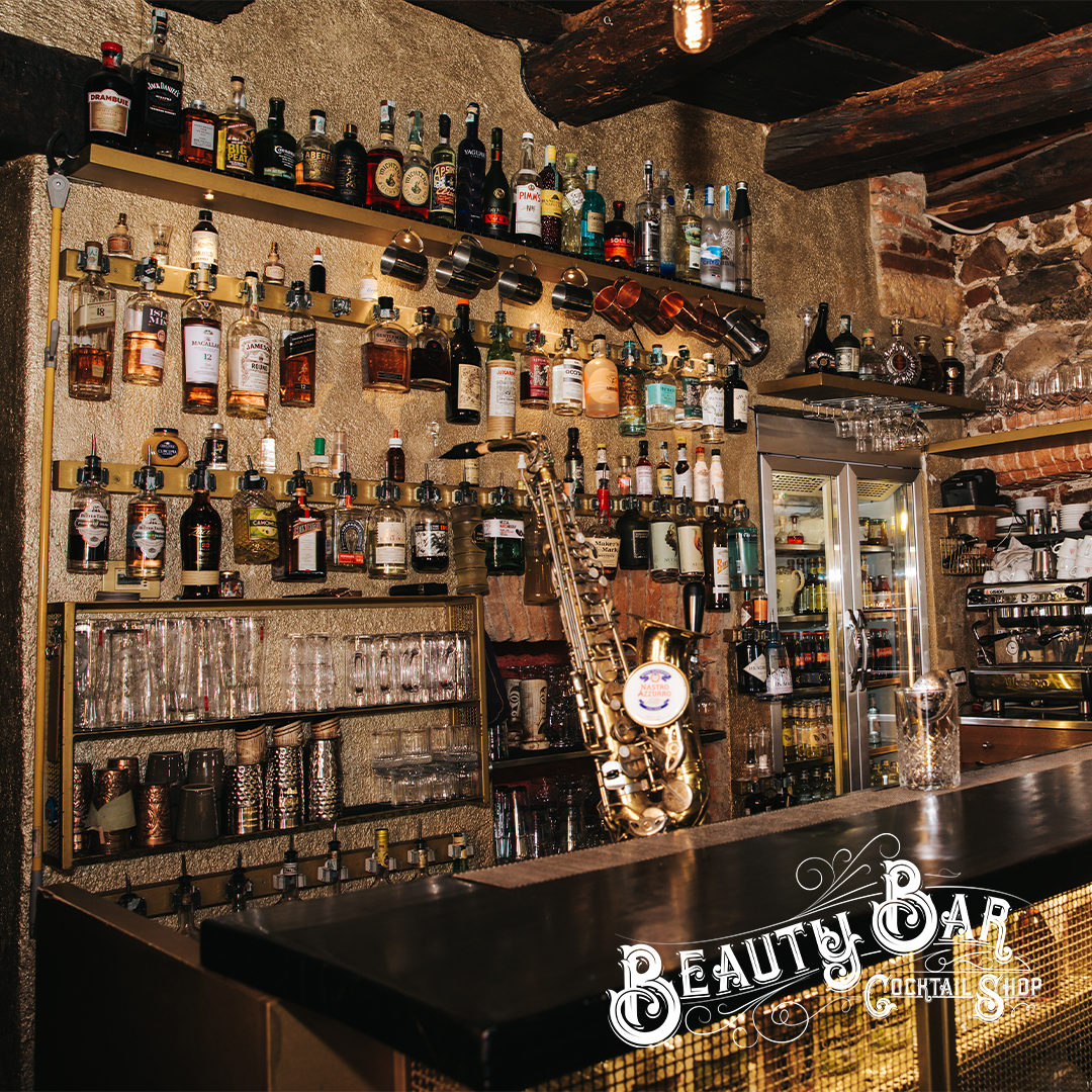 Beauty • Restaurant & Drink