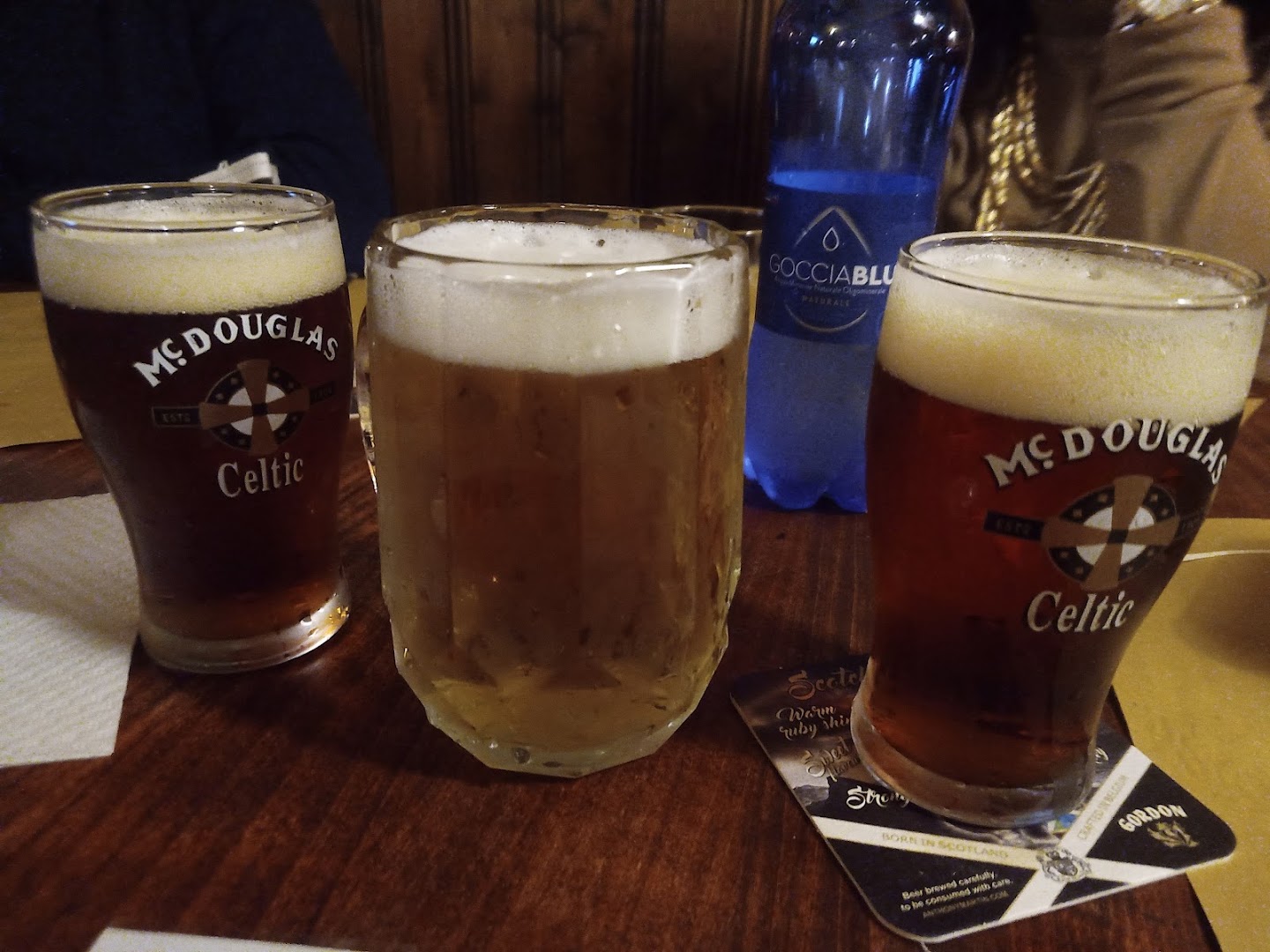 BEER HOUSE ~ IRISH PUB ~ Arcade zone, Salerno
