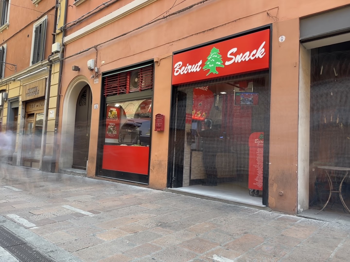 Beirut Snack, Bologna