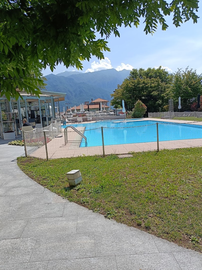 Belas - Pool & Restaurant