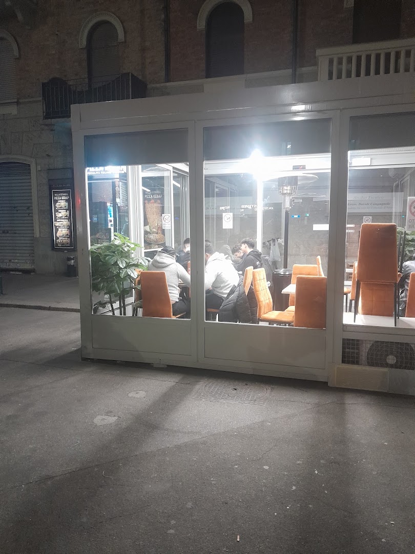 Bella Istanbul Pizza Kebap, Torino