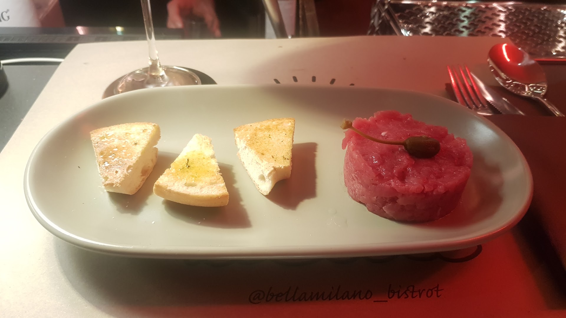 Bella Milano – Breakfast, Lunch & Drinks