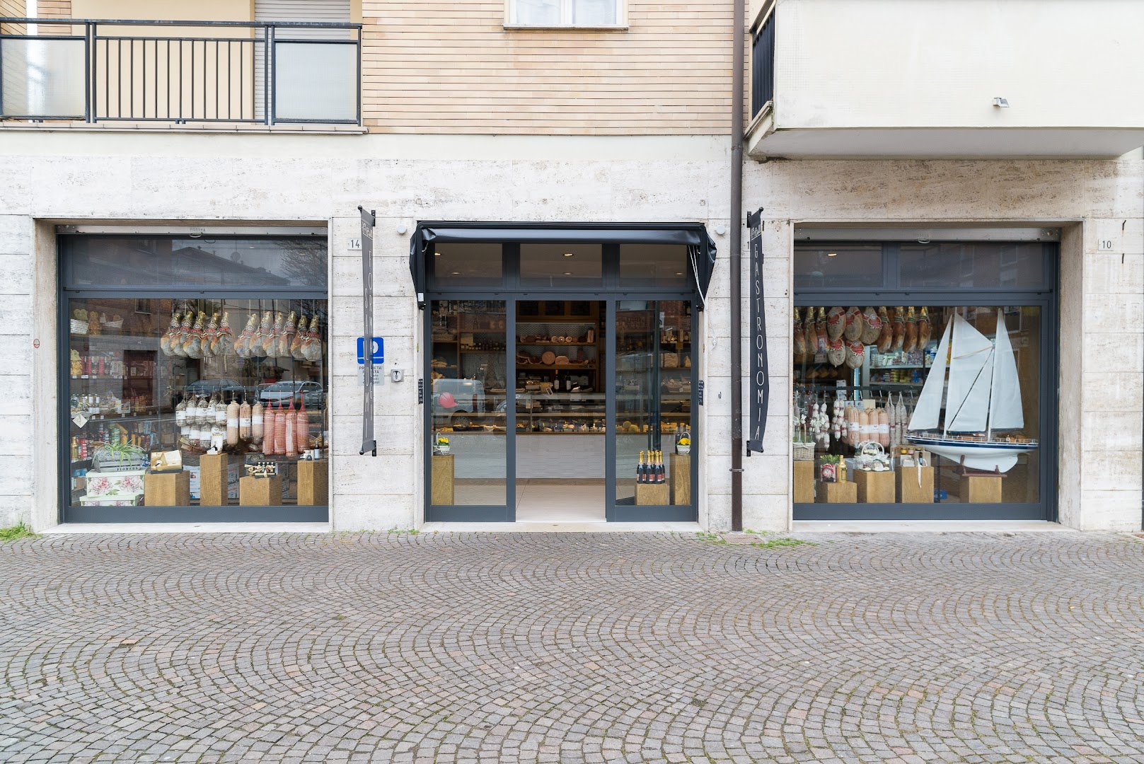 Belli Formaggi e Salumi, Maranello