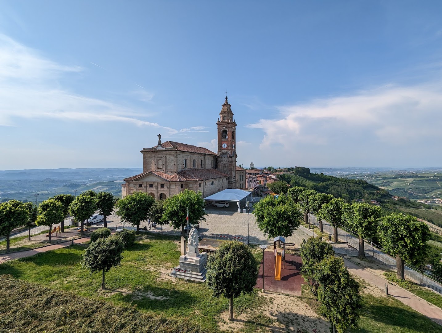 Belvedere di Diano d'Alba, Diano d'Alba