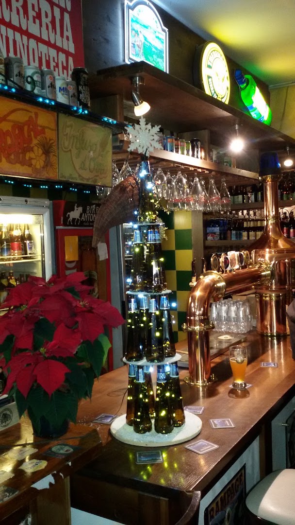 Benny's Pub