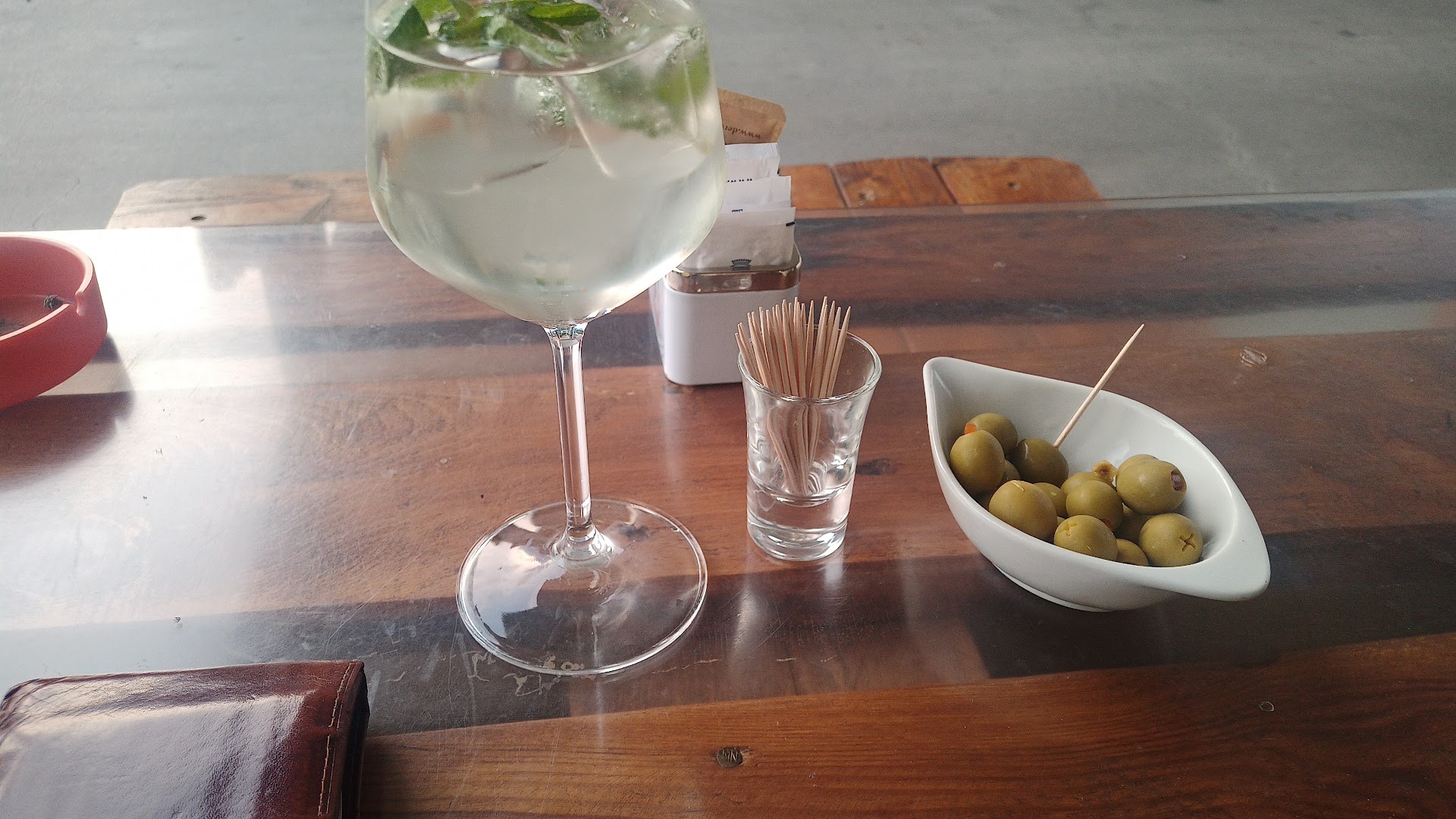 Benzi Bar