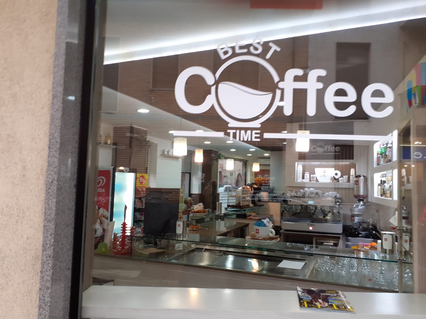 Best Coffee Time, Trecate