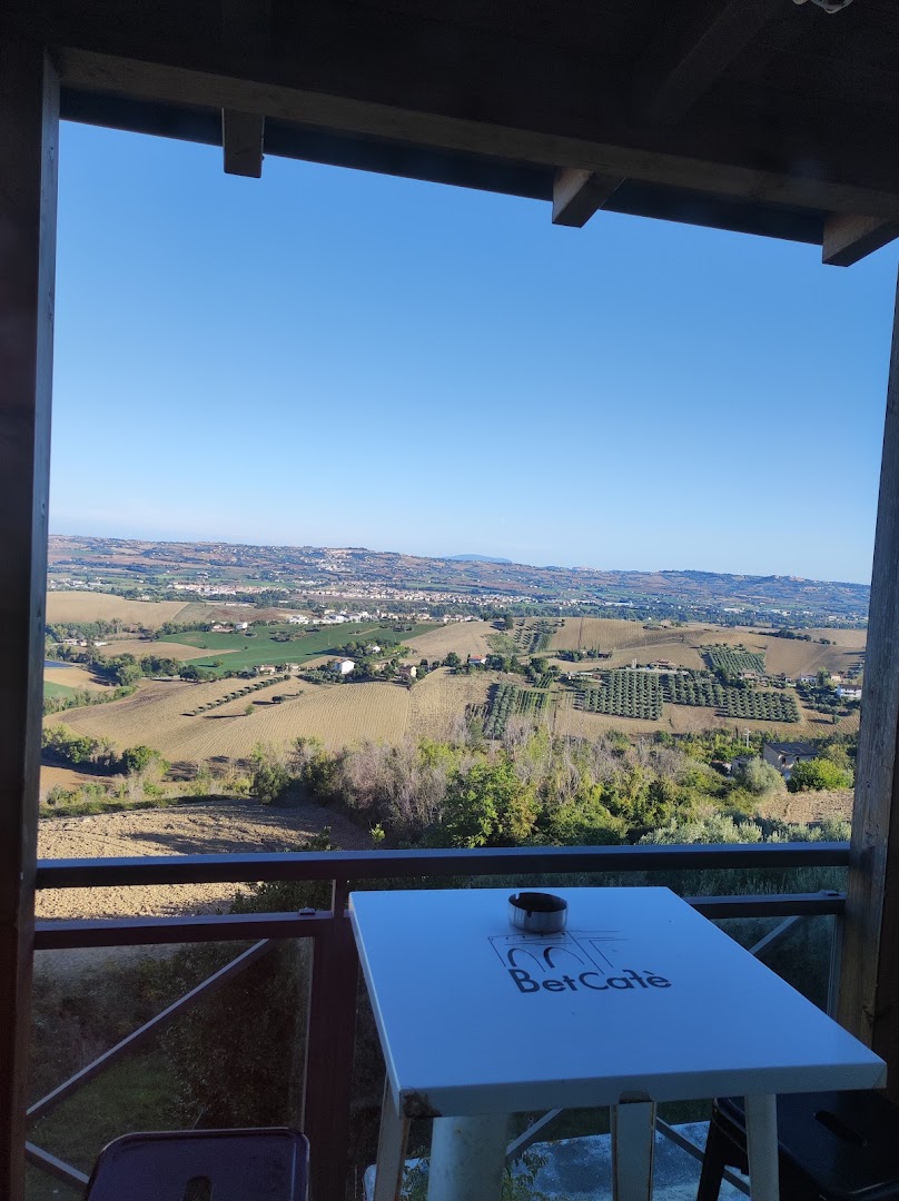 Bet Cafè - Monte San Giusto, Monte San Giusto