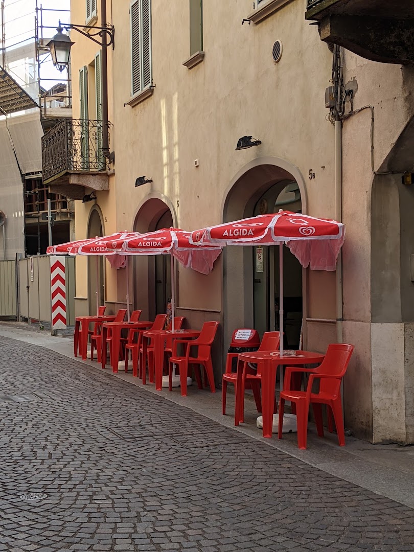 Betty, Treviglio