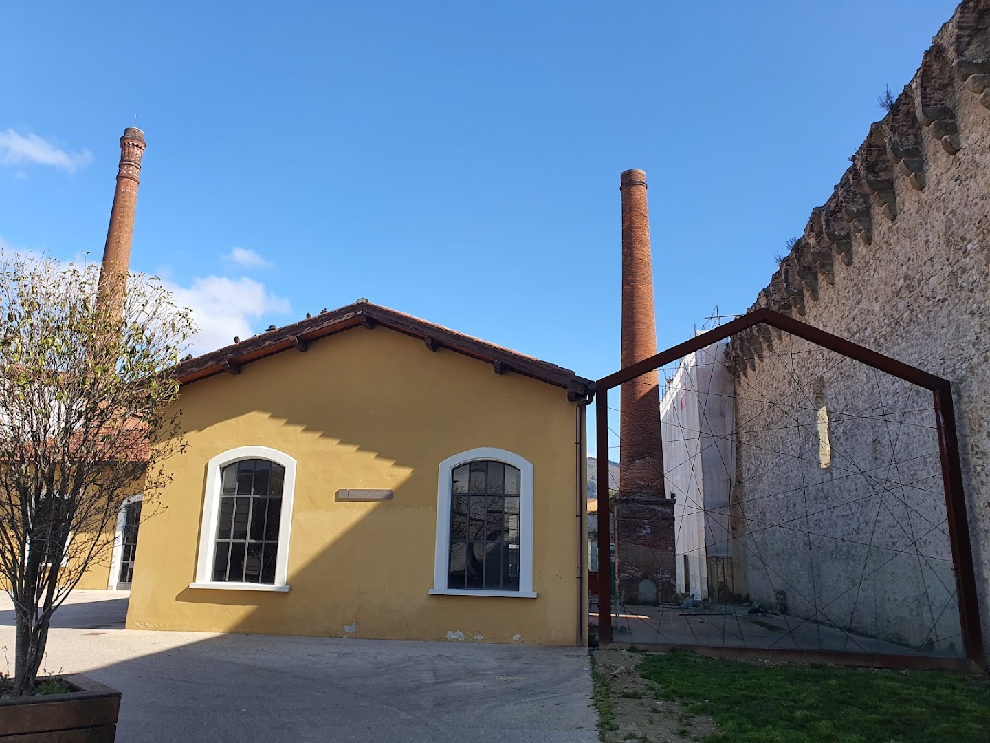 Biblioteca Lazzerini