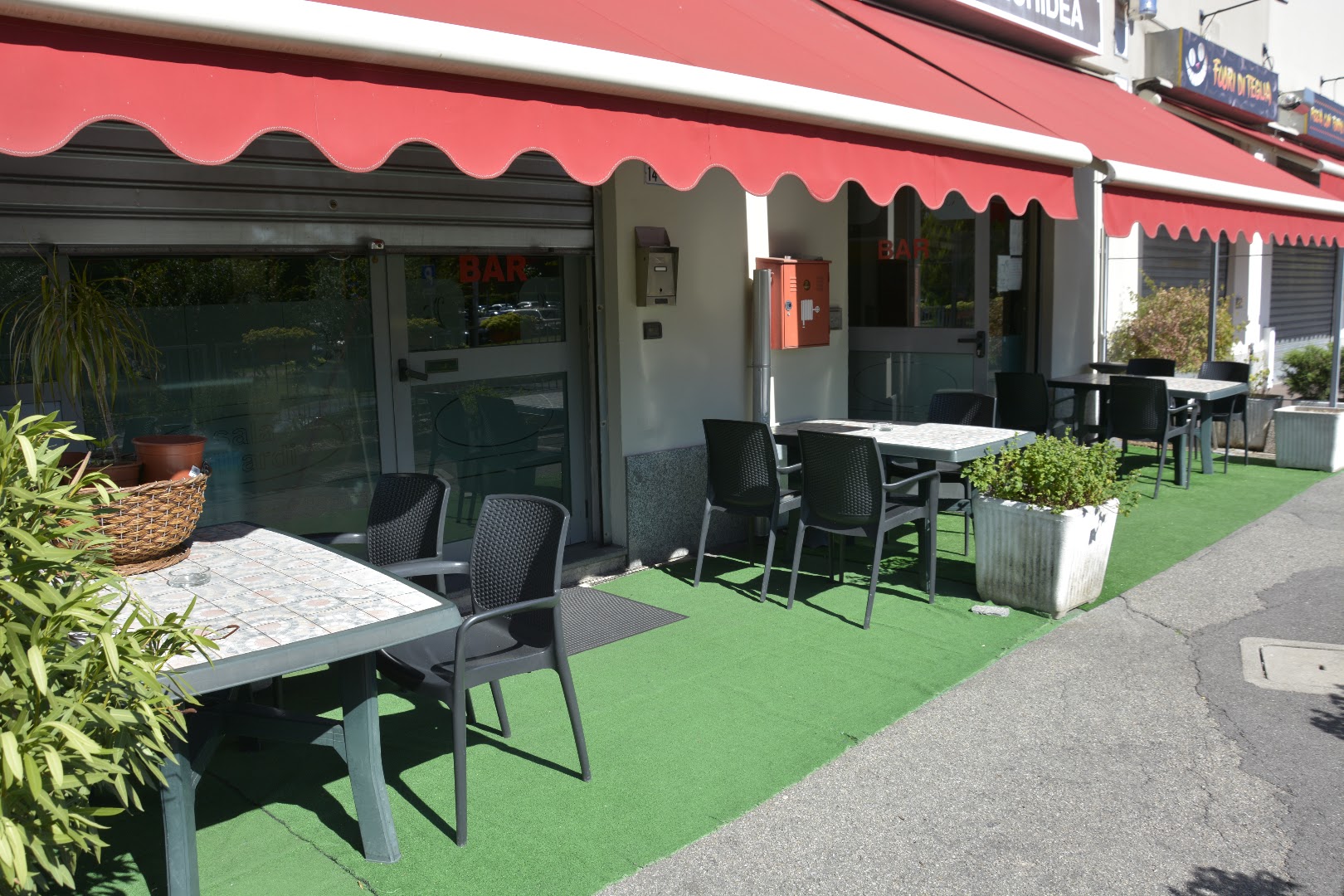 Biliardi Hartes Bar Orchidea