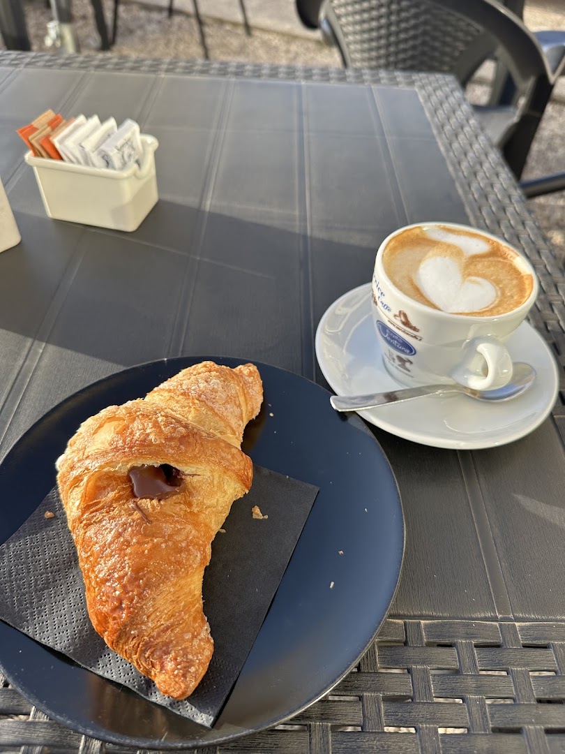 Binario 8, Beer and Coffee