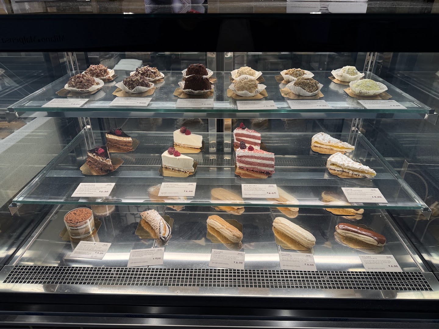 Bindi Dolci e Caffè, Ferno