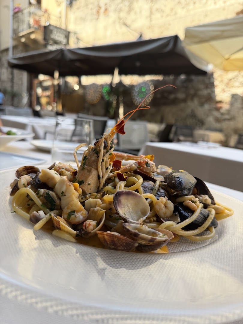 Bistrot du Monde - Ristorante di Pesce a Taormina Specialità siciliane, Taormina