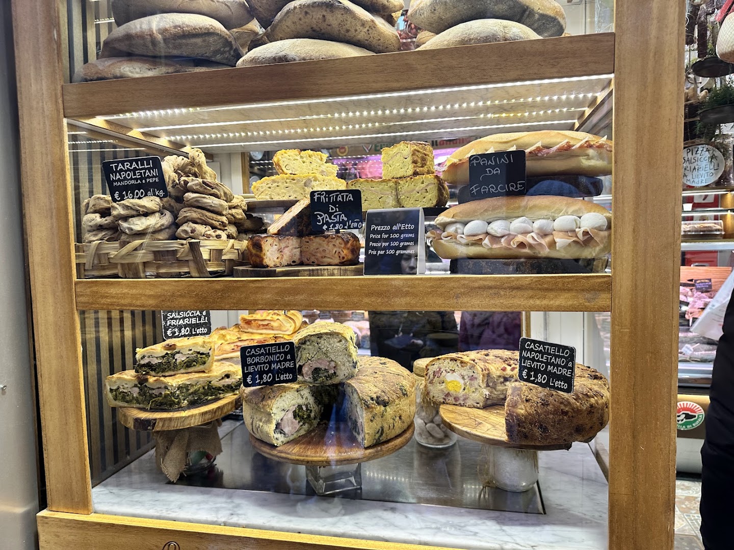 Bistrot Pan’ E Muzzarell’ (Vendita Al Dettaglio) Napoli