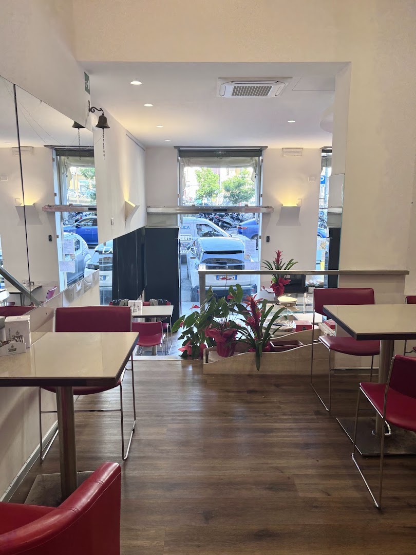 Bit & Sip - Café, sushi e poke