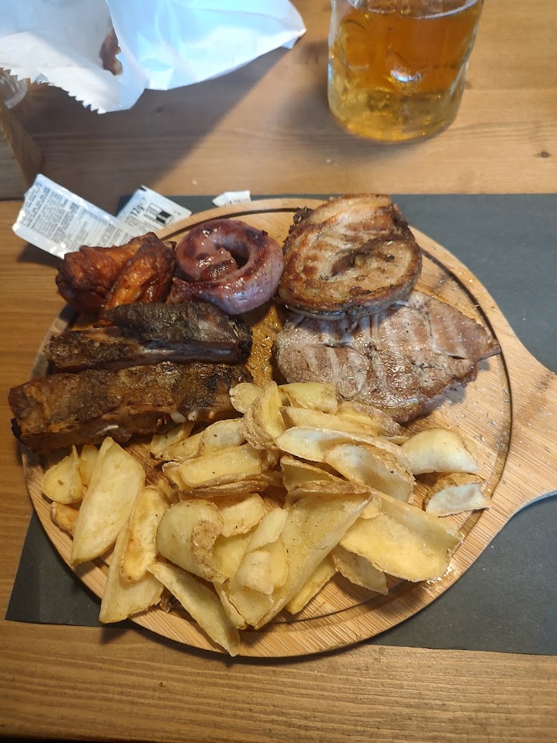 Bizzarria Family Food