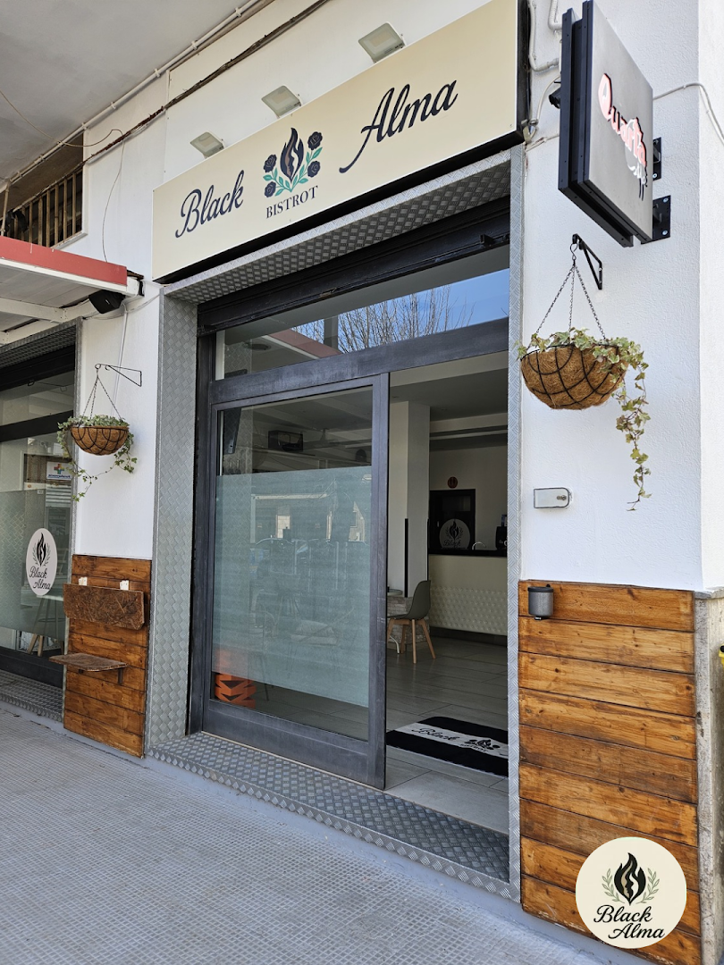 BLACK ALMA BISTROT