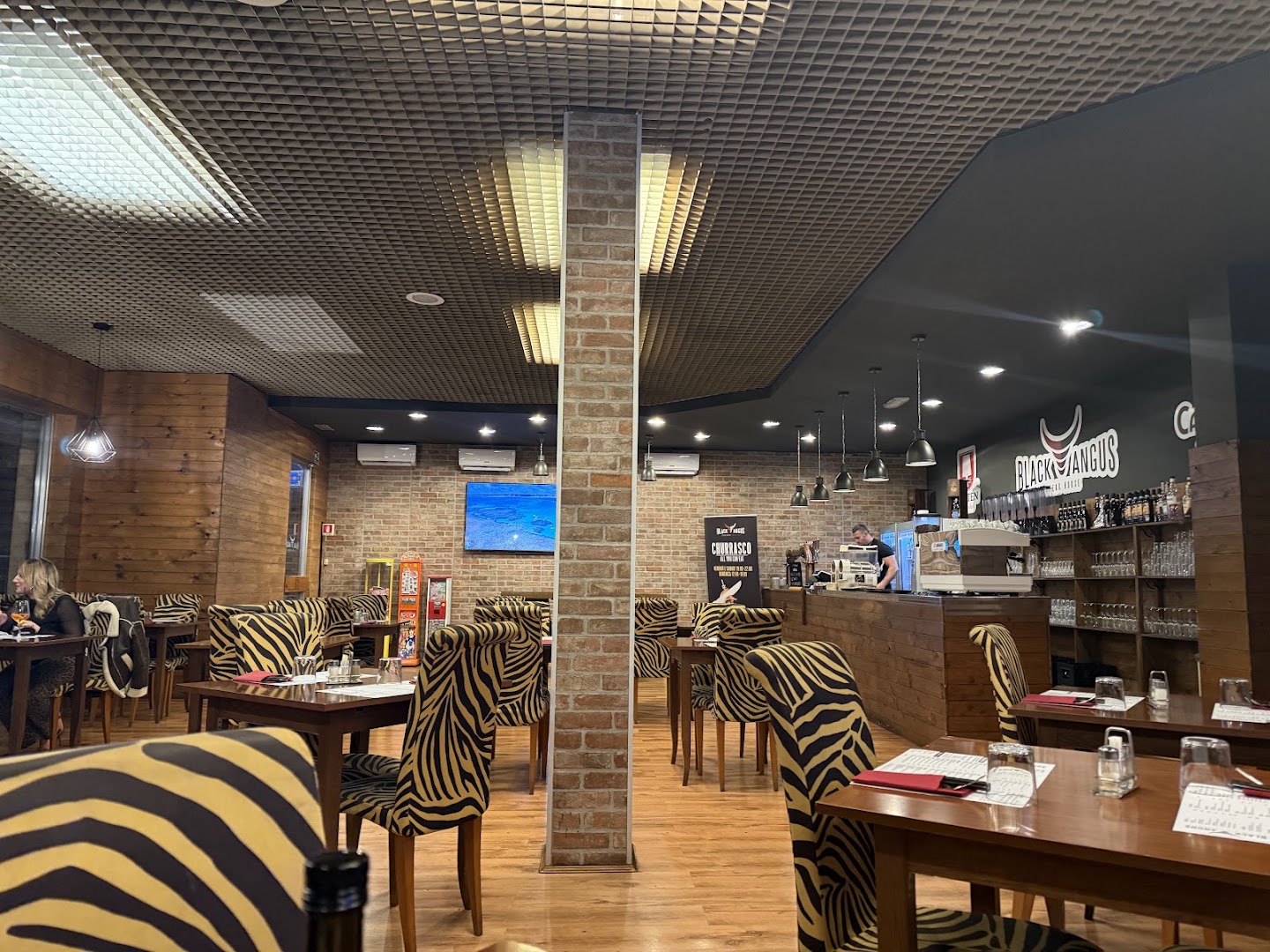 BLACK ANGUS STEAK HOUSE, Verona