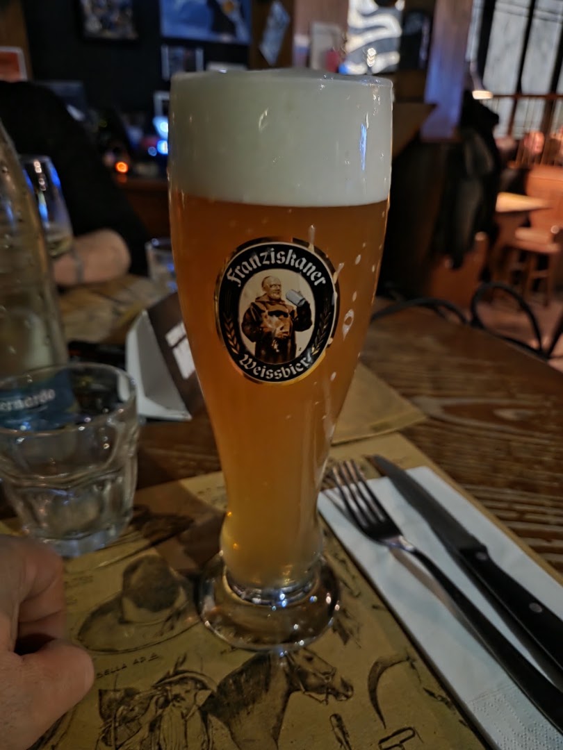 Black Horse Pub