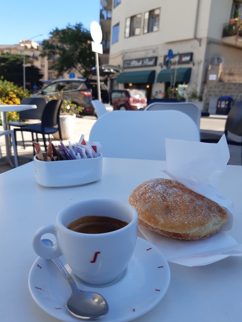 Black Pearl, Sassari