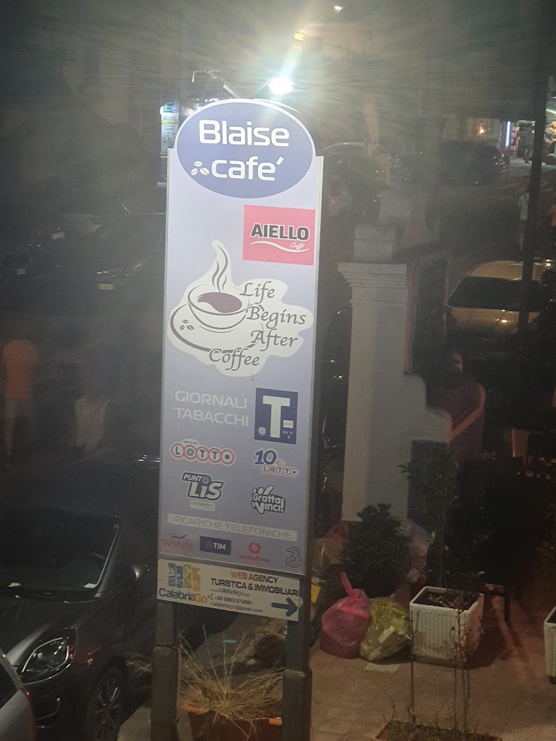 BLAISE CAFE