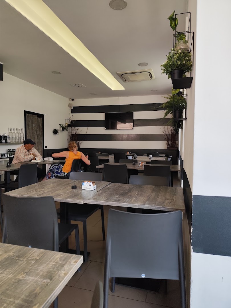 Blanc Bakery Pizza Food & Wine Bar, Monza