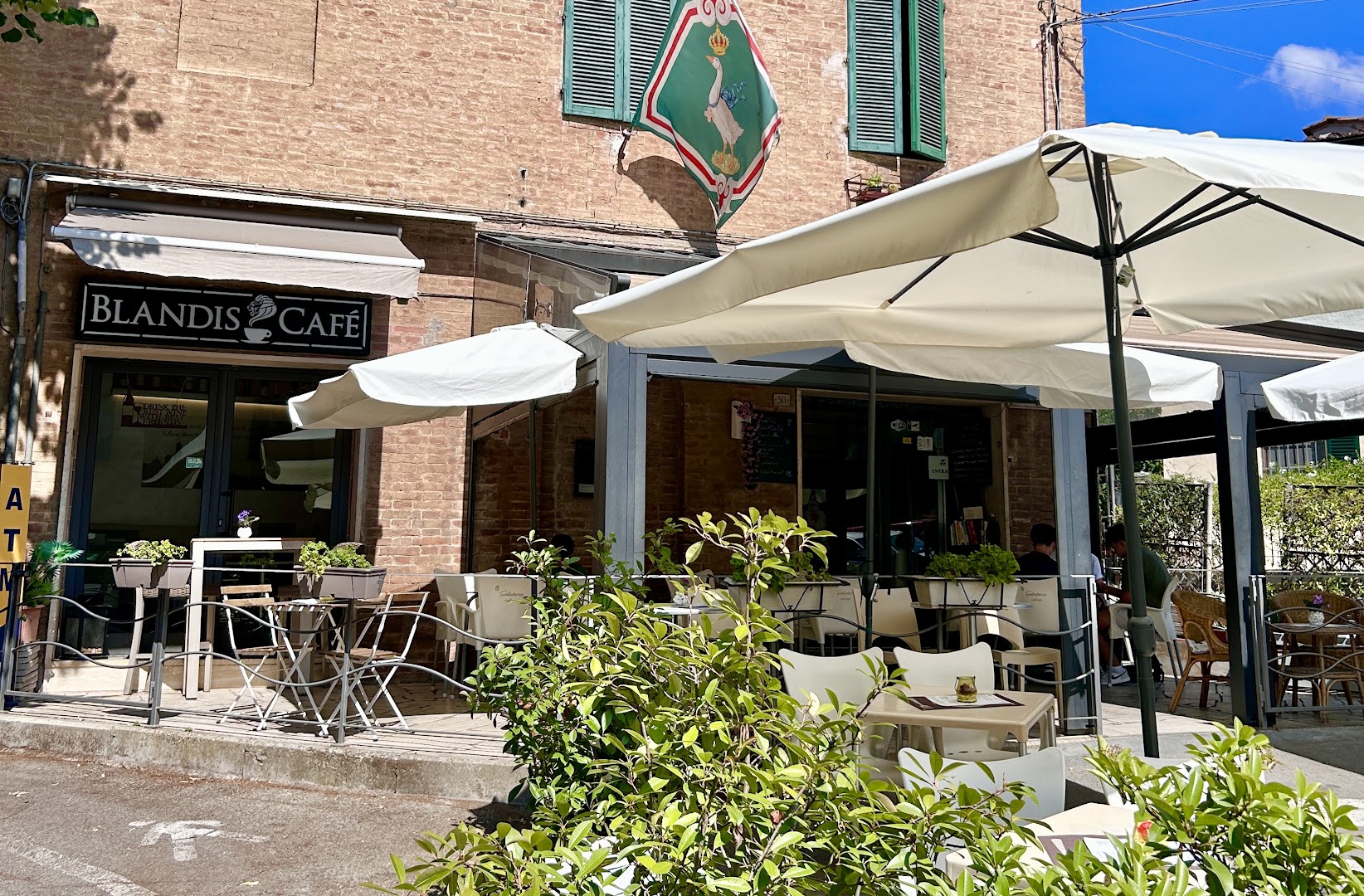 BLANDIS - Wine & Cafè